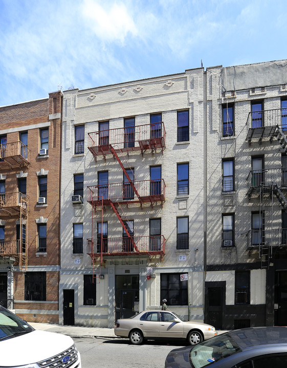 2418 Beaumont Ave in Bronx, NY - Building Photo