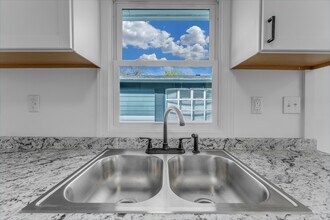 702 E Park Ave in Fairmont, WV - Building Photo - Building Photo