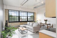 730 NE Stinson Blvd, Unit 319