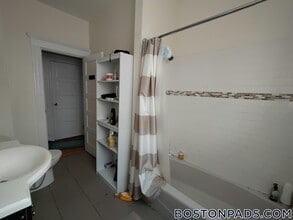 119 Lexington St in Boston, MA - Building Photo - Building Photo