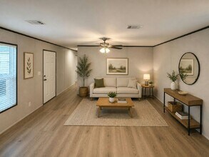 204 Lakeside Garden Cir in Lake Wales, FL - Building Photo - Building Photo