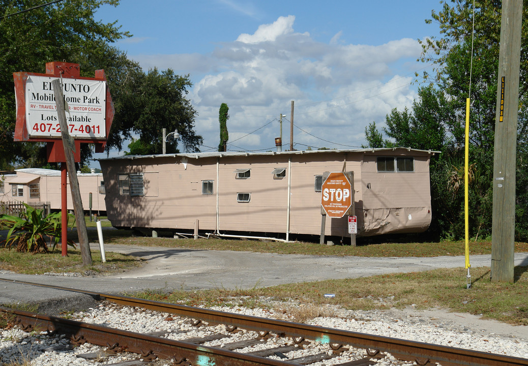 3405 N Orange Blossom Trl in Orlando, FL - Building Photo