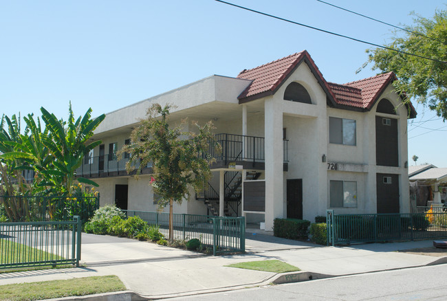 726 Pearl St in San Gabriel, CA - Foto de edificio - Building Photo