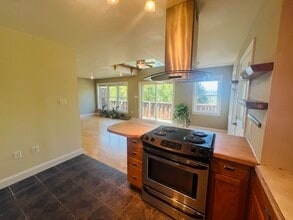127 Sun Haven Ln in Boone, NC - Building Photo - Building Photo