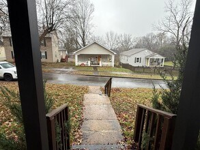403 W Poplar St in Johnson City, TN - Building Photo - Building Photo