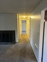 567 Fairview St, Unit 2 in Ashland, OR - Building Photo - Building Photo