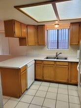 2635 Calle de Mercado in Bullhead City, AZ - Building Photo - Building Photo