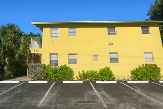 622 NE 14th Ave Ft. Lauderdale, FL 33304 in Fort Lauderdale, FL - Building Photo - Building Photo