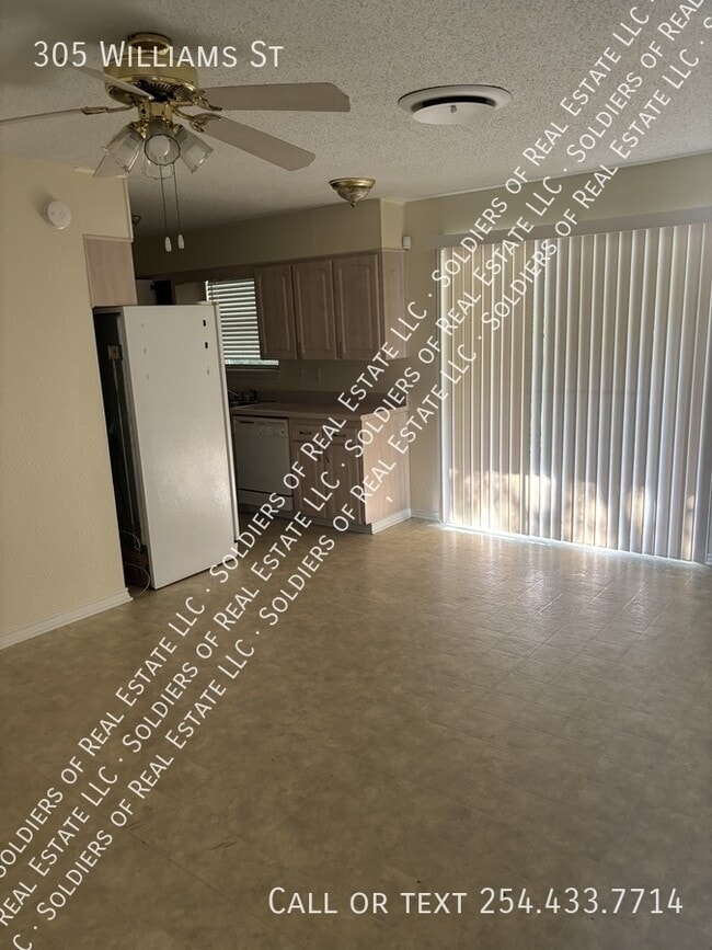 305 Williams St in Copperas Cove, TX - Building Photo - Building Photo