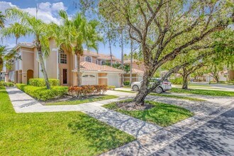 222 Legendary Cir in Palm Beach Gardens, FL - Building Photo - Building Photo