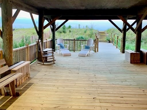 property at 736 W Ocean View Ave