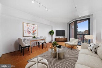 631 D St SW, Unit 1025 in Washington, DC - Building Photo - Building Photo