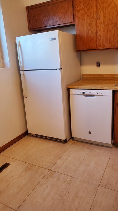 2278 7th Ave E, Unit #4 in North St. Paul, MN - Building Photo