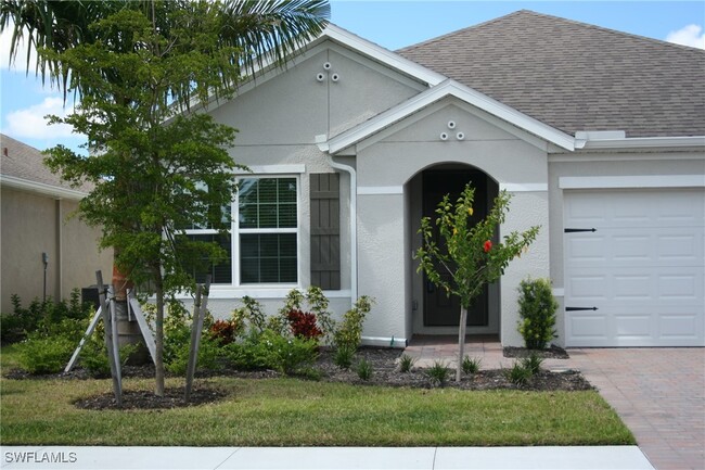 20505 Camino Torcido Lp in North Fort Myers, FL - Building Photo - Building Photo