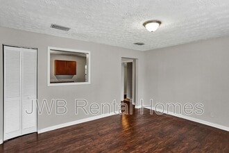 2909 Aubrey Ave in Jacksonville, FL - Building Photo - Building Photo