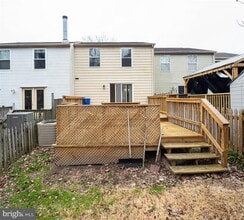 9428 Orbitan Ct in Parkville, MD - Building Photo - Building Photo