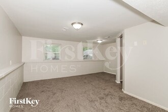10282 Chippenham Ct in Cincinnati, OH - Building Photo - Building Photo