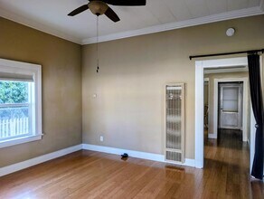 411 1st St in Healdsburg, CA - Building Photo - Building Photo