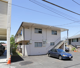 1313 Ahiahi St in Honolulu, HI - Building Photo - Building Photo