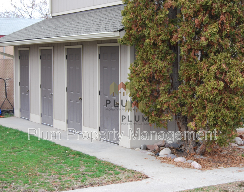 1601 Kemp St in Missoula, MT - Foto de edificio