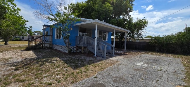 3134 Dover Rd in Mims, FL - Building Photo - Building Photo