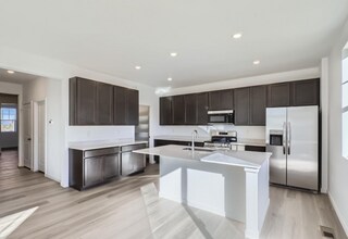 16052 E 111th Cir in Commerce City, CO - Building Photo - Building Photo