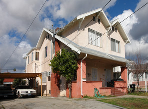 1227 N Alexandria Ave in Los Angeles, CA - Building Photo - Building Photo