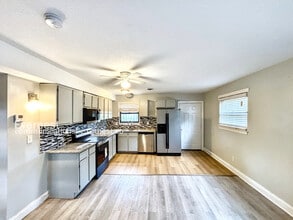 3990 Arbor Pl Ln in Chattanooga, TN - Building Photo - Building Photo