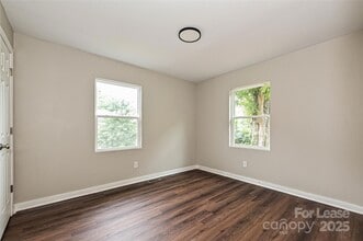6225 Macon St in Charlotte, NC - Building Photo - Building Photo