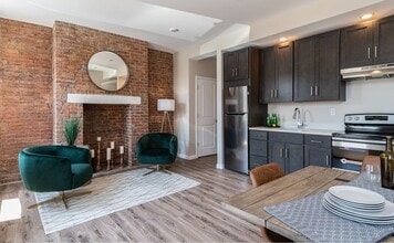 62 Linden Ave, Unit 4 in Middletown, NY - Building Photo - Building Photo