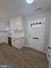 407 Greenbrier Ct. in Fredericksburg, VA - Building Photo - Building Photo