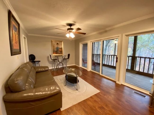 9578 S Lake Ridge Dr, Unit 168 in Bloomington, IN - Building Photo - Building Photo