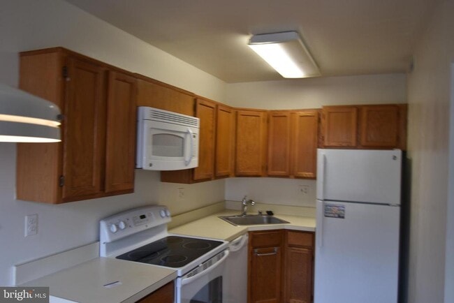 2005 Key Blvd in Arlington, VA - Building Photo - Building Photo