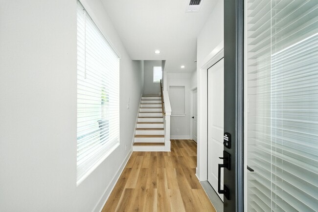 property at 2304 Hoskins Dr