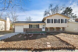1549 Sanderson Ave in Colorado Springs, CO - Building Photo