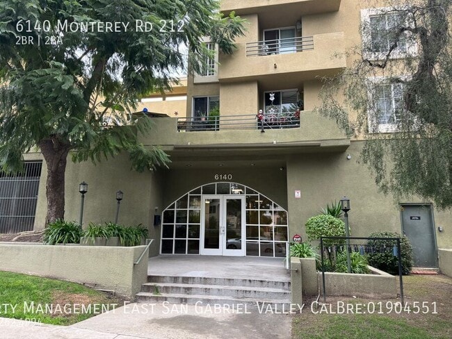 6140 Monterey Rd in Los Angeles, CA - Building Photo - Building Photo