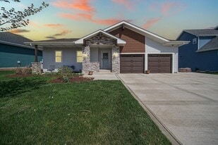 1193 Bay Side Dr in Portage, IN - Building Photo