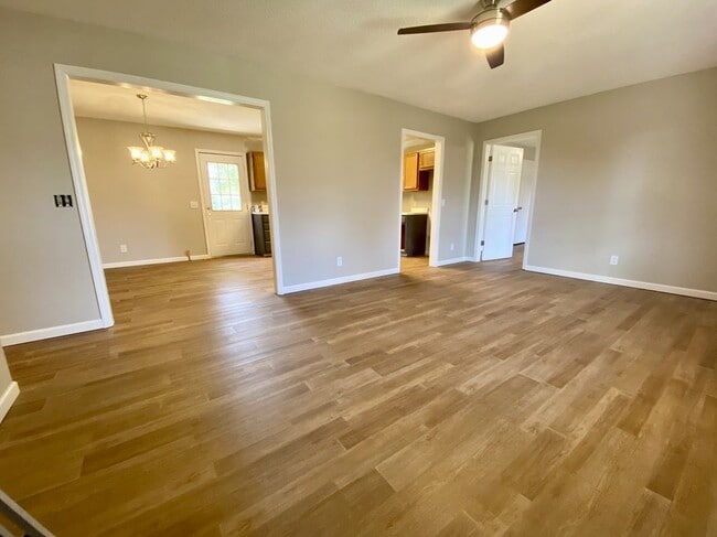 184 Tyne Rd in Shelbyville, TN - Building Photo - Building Photo