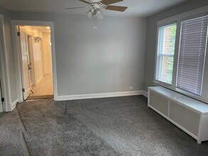 4425 N Kenton Ave, Unit 2nd Kenton in Chicago, IL - Building Photo - Building Photo