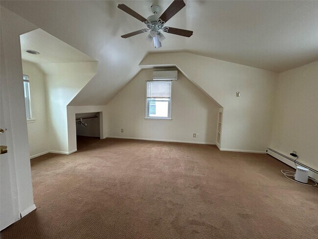 2191 Maple St in Wantagh, NY - Building Photo - Building Photo