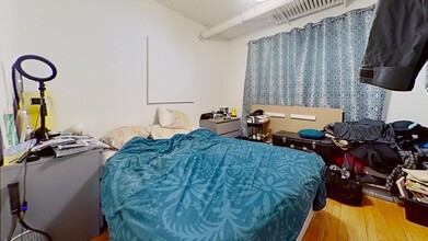 843 W Wolfram St in Chicago, IL - Building Photo - Building Photo