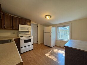 10a-14 Alba St in Portland, ME - Building Photo - Building Photo