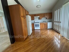 6002 Ridge View Dr in Alexandria, VA - Building Photo - Building Photo