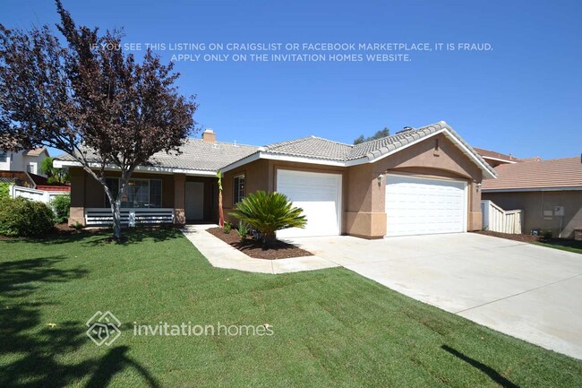 property at 15128 Versailles St