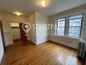 31 Park Dr in Boston, MA - Building Photo - Building Photo