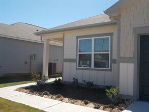 1028 Long Bay Ct in Pattison, TX - Building Photo - Building Photo