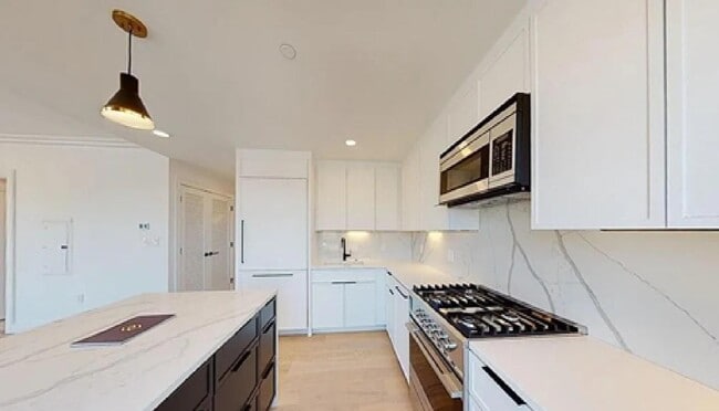 52 Leo M Birmingham Pkwy in Boston, MA - Building Photo - Building Photo