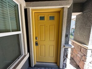 1132 Ruby Sparrow St in Henderson, NV - Building Photo - Building Photo