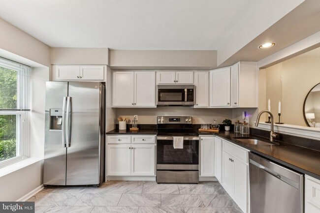 81 Talbot Ct in Media, PA - Building Photo - Building Photo