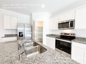 1691 W Spaulding Ave in Apache Junction, AZ - Building Photo - Building Photo